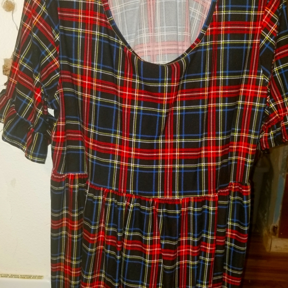Plaid dress by Vibe, size 2x